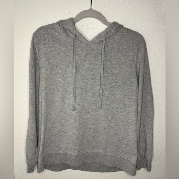 Ambiance Sweaters - Gray Women’s Ambiance Hoodie Sweater NWOT